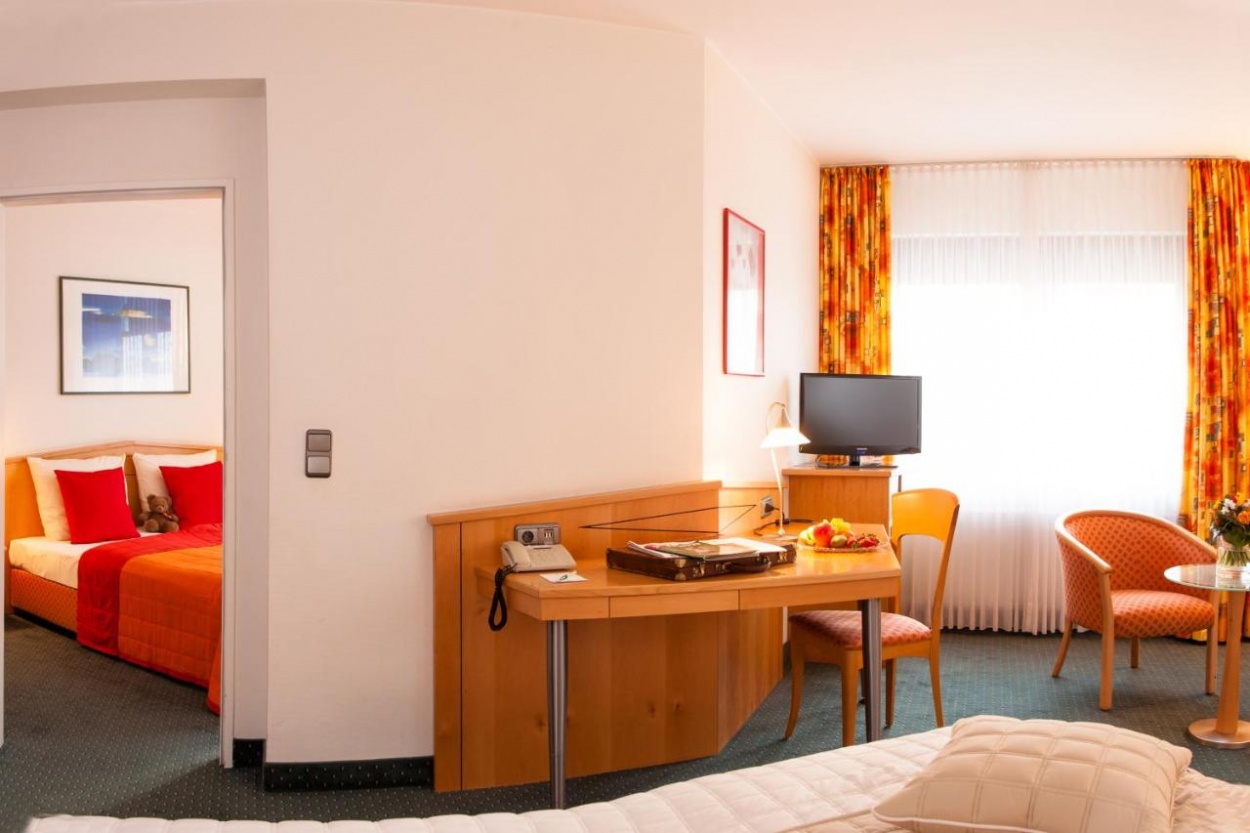  bikerfreundlches Hotel Panorama Billstedt in Hamburg 