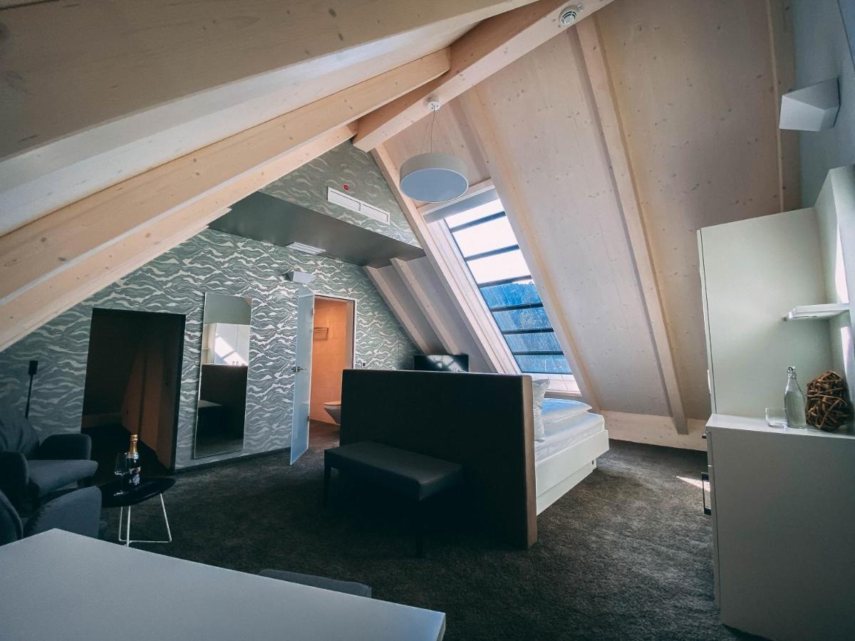  Gäste Fotoeinsendungen 