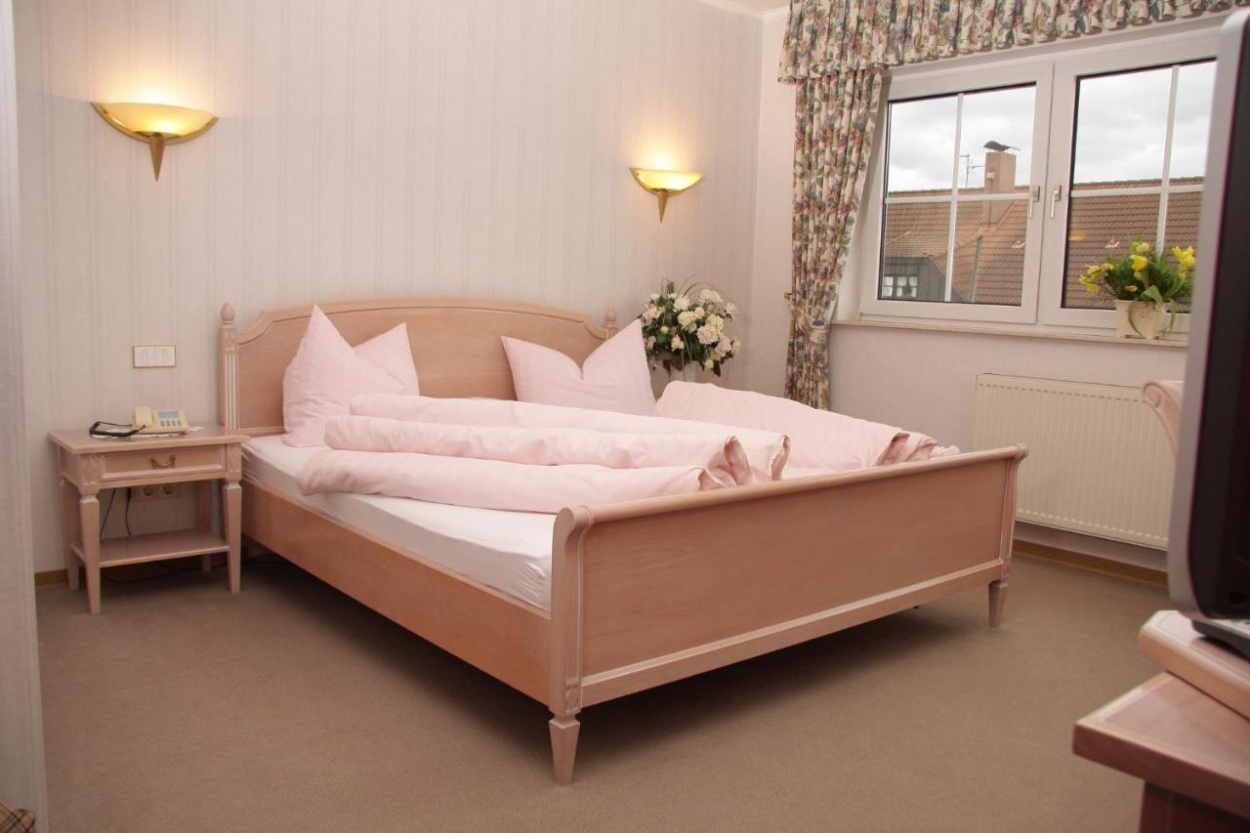  Hotel Edel in Haibach 