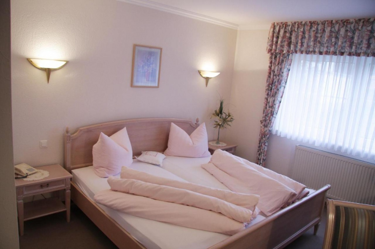  Hotel Edel in Haibach 