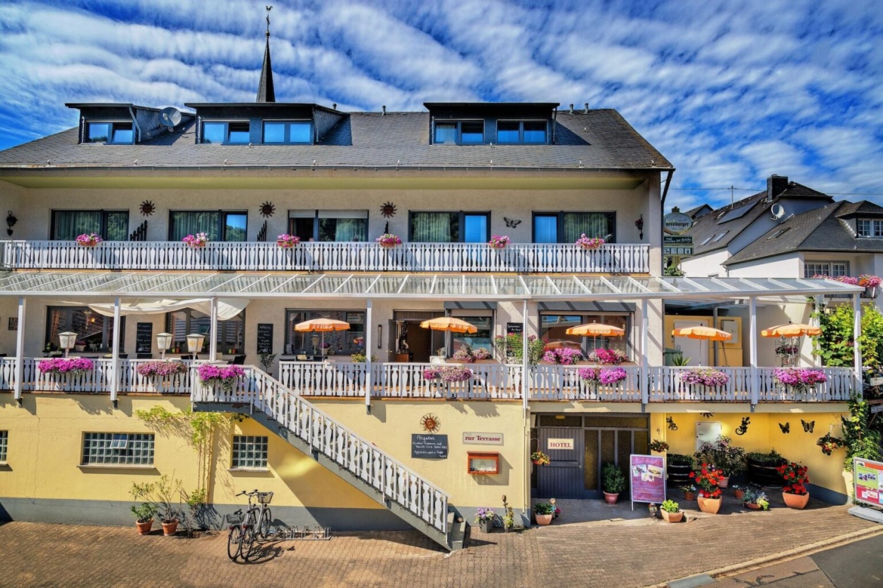  Our motorcyclist-friendly Hotel Restaurant zur Mosel  