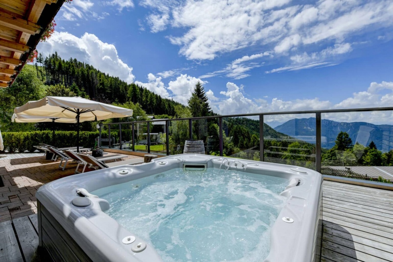  Our motorcyclist-friendly Garnì & Wellness Anderle  