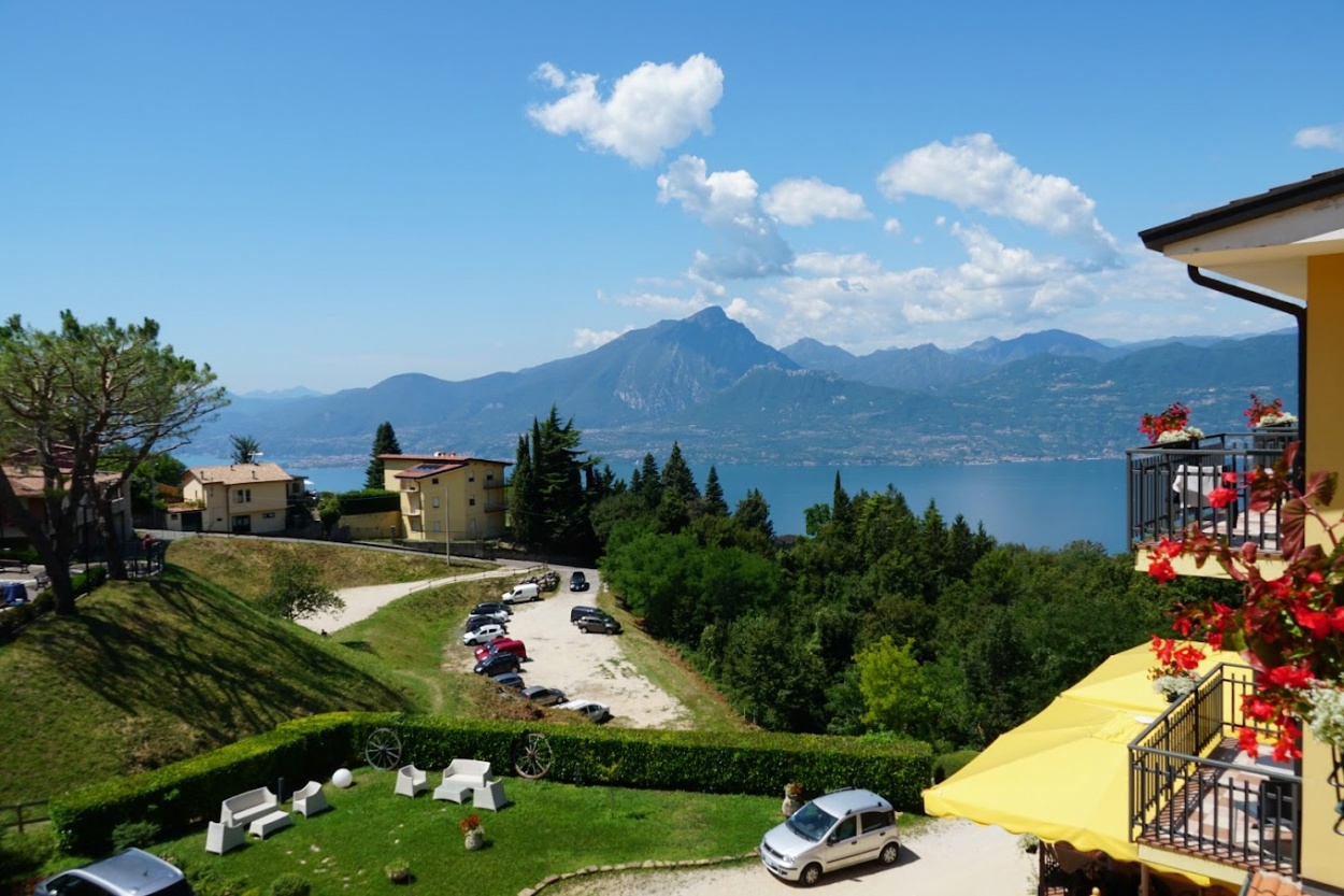  Hotel Costabella in San Zeno Di Montagna 