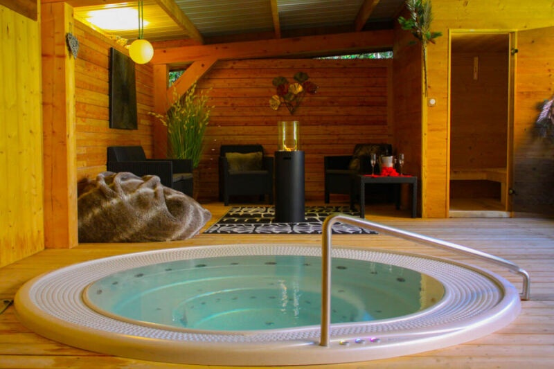  Our motorcyclist-friendly Résidence les thermes Côté Chalet  