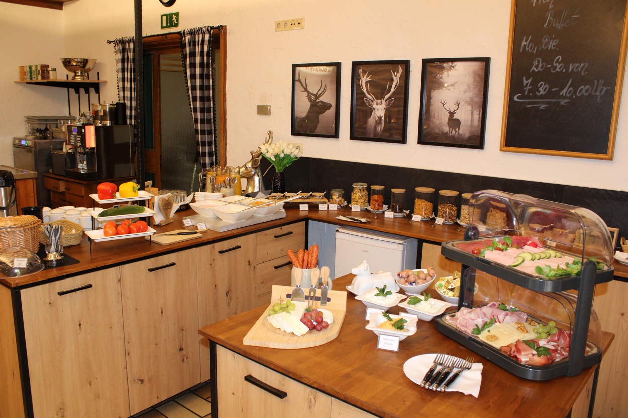  fahrradfahrerfreundliches Gasthof Wolferstetter in Vilshofen an der Donau 