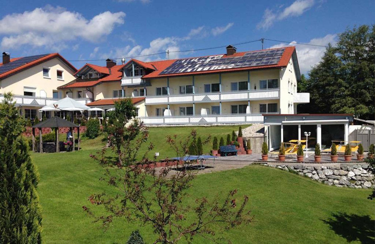 Motorrad- & Radsport- Naturhotel am Sonnenhang in Oy-Mittelberg – Unterkunft für Motorradfahrer und Radsportler