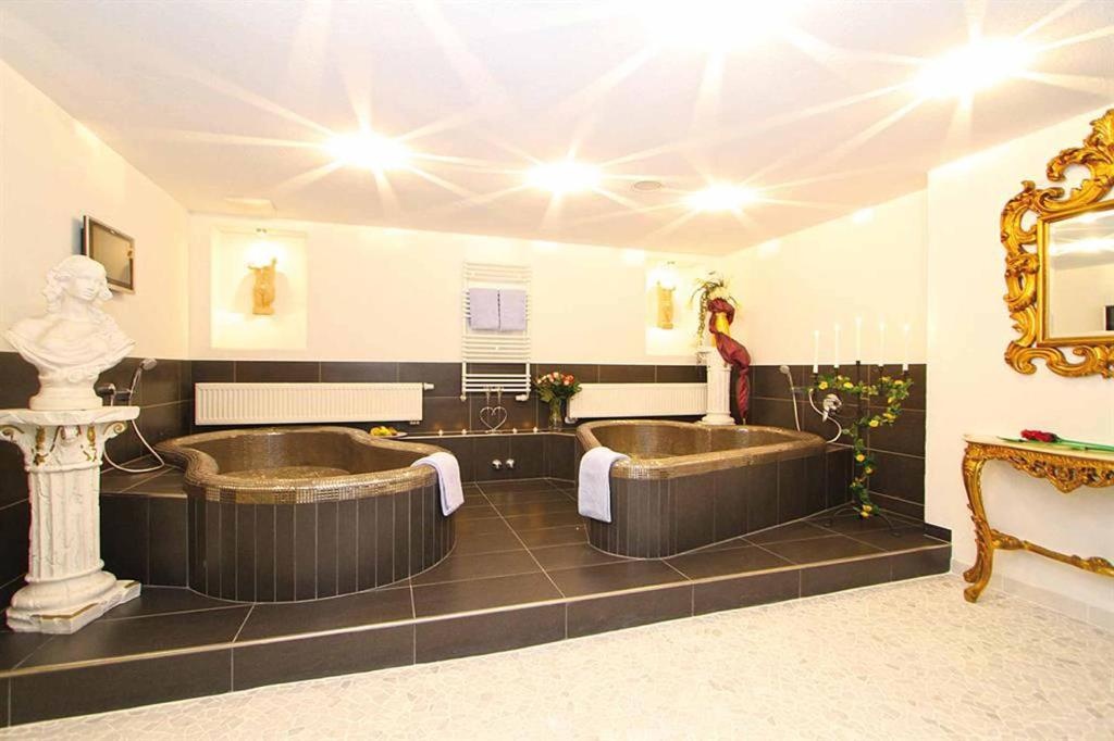 Motorrad- & Radsporthotel Naturhotel am Sonnenhang in Oy-Mittelberg – Hotelansicht