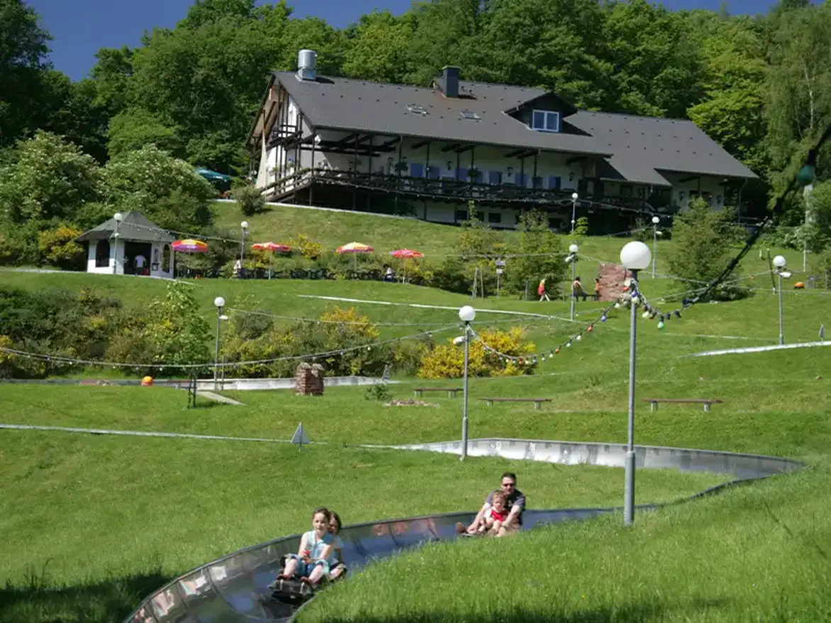 Motorrad- & Radsporthotel Hotel Eifeltor in Mechernich – Hotelansicht