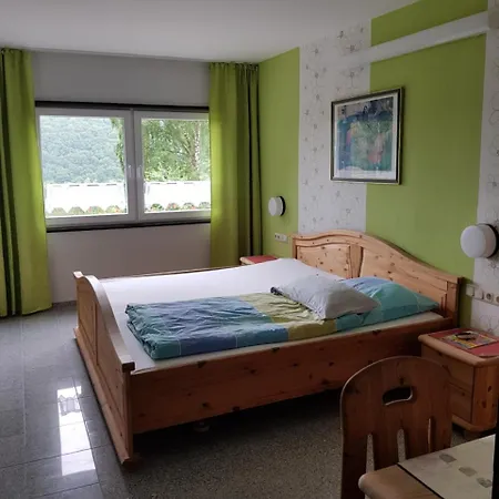 Motorrad- & Radsporthotel Hotel Eifeltor in Mechernich – Hotelansicht