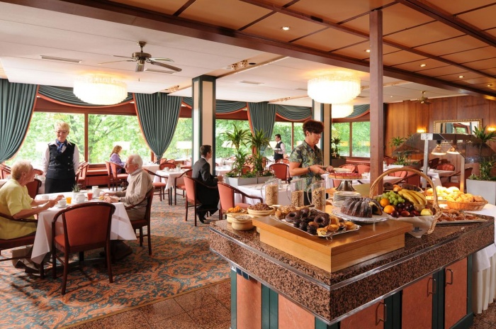  Our motorcyclist-friendly MARITIM Hotel  