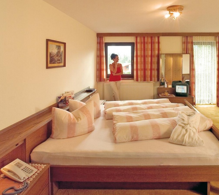  Radtour, übernachten in Bergland Hotel & Landhaus in Obsteig 