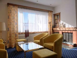  Our motorcyclist-friendly Hotel Bünda Davos  