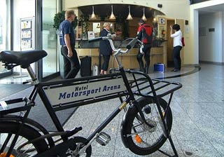  Fahrradtour übernachten im Hotel Motorsport Arena in Oschersleben 