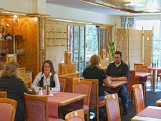  fahrradfahrerfreundliches Landhotel Kirchheim in Kirchheim 