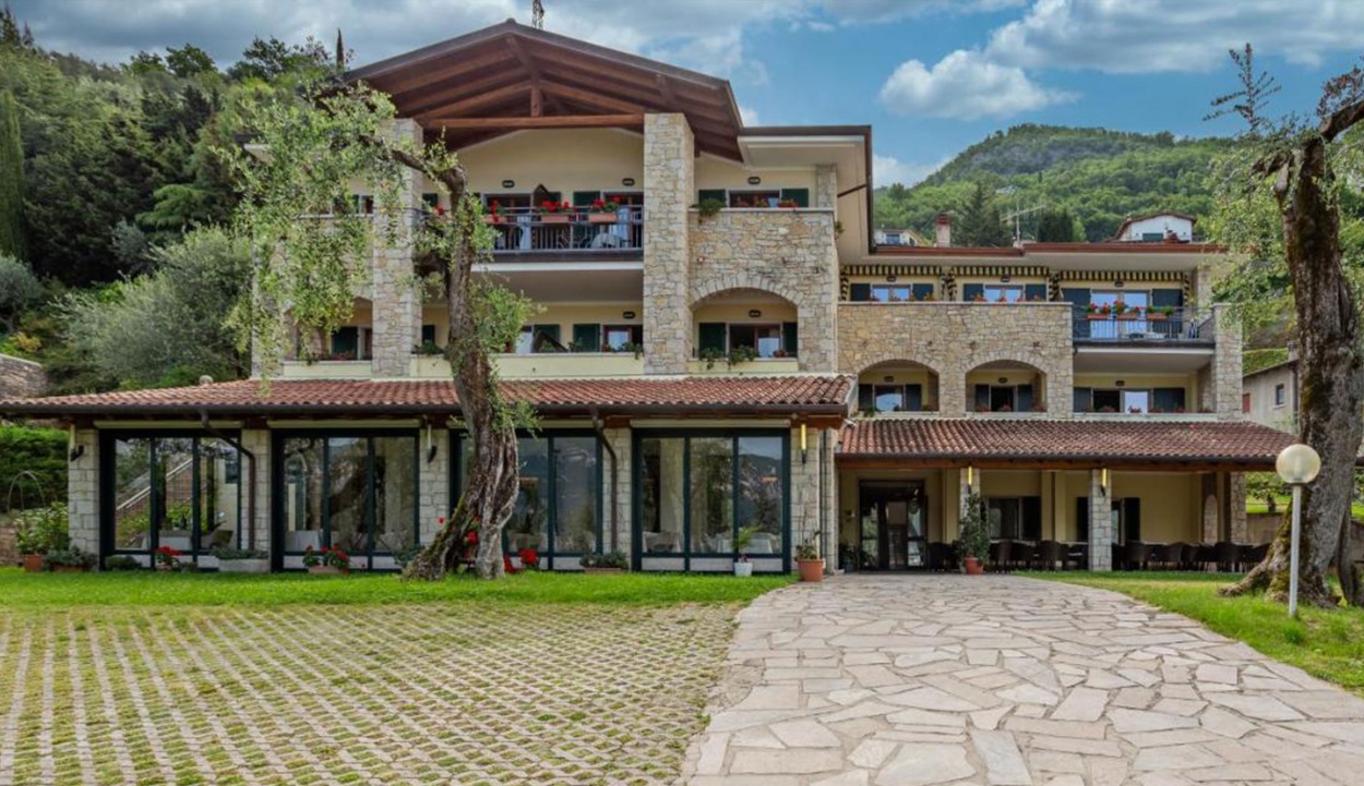 Familien- und Kinderfreundliches Hotel Veronesi in Castelletto di Brenzone (VR)