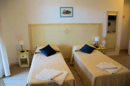  Bike & Surf Hotel La Tartaruga Bianca in Valledoria (La Ciaccia) 