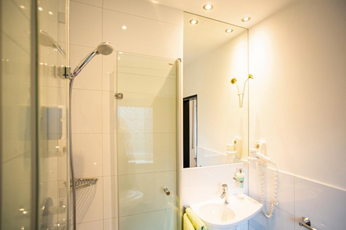  bikerfreundlches Hotel Nora Emmerich in Winningen 