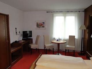  Our motorcyclist-friendly Hotel Central ***(S)  