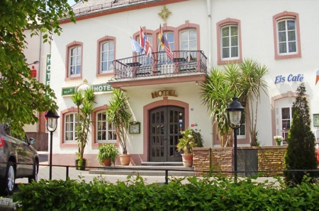  Our motorcyclist-friendly Hotel Zum Goldenen Stern  