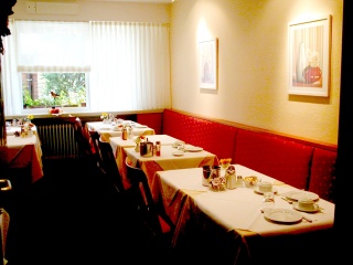  Fahrradtour übernachten im Hotel am Martinsberg garni in Andernach 