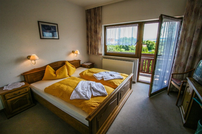  Hotel Waldschlösschen Dankmarshausen in Werra-Suhl-Tal 