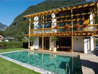  Our motorcyclist-friendly Biker´- Gasthof  Residence Brugghof  