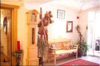  Garni Ciasa Ai Pini in St. Kassian (BZ) 