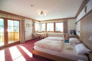  Garni Ciasa Ai Pini in St. Kassian (BZ) 