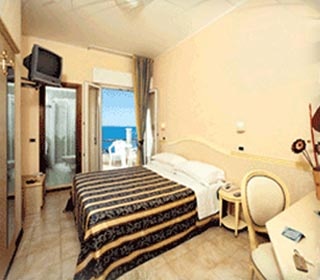  Our motorcyclist-friendly Hotel Zeus  