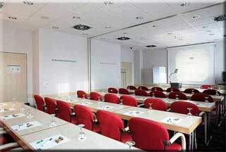  bikerfreundlches Exress By Holiday Inn München Messe in Feldkirchen 