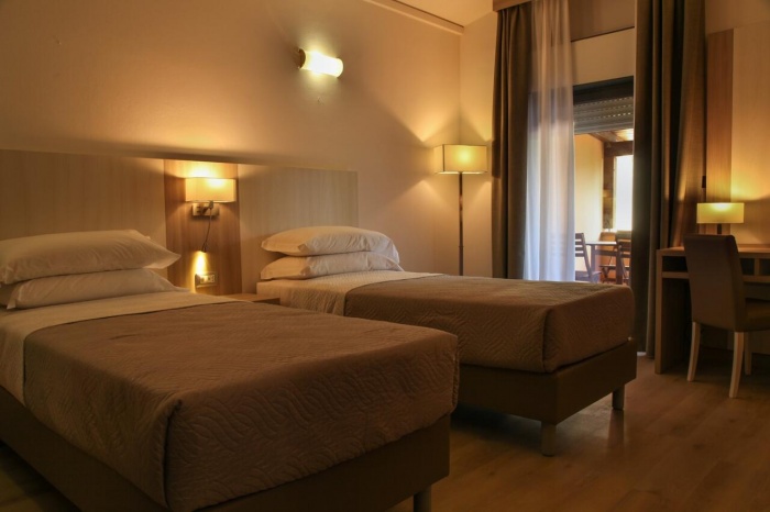  Pausania inn in Tempio pausania 