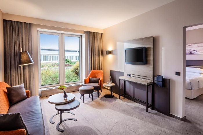 Sheraton Düsseldorf Airport Hotel Park Sleep Fly www.sleep-and-fly.de