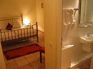  bikerfreundlches Akazienhof Hotel & Brauhaus in Köln 