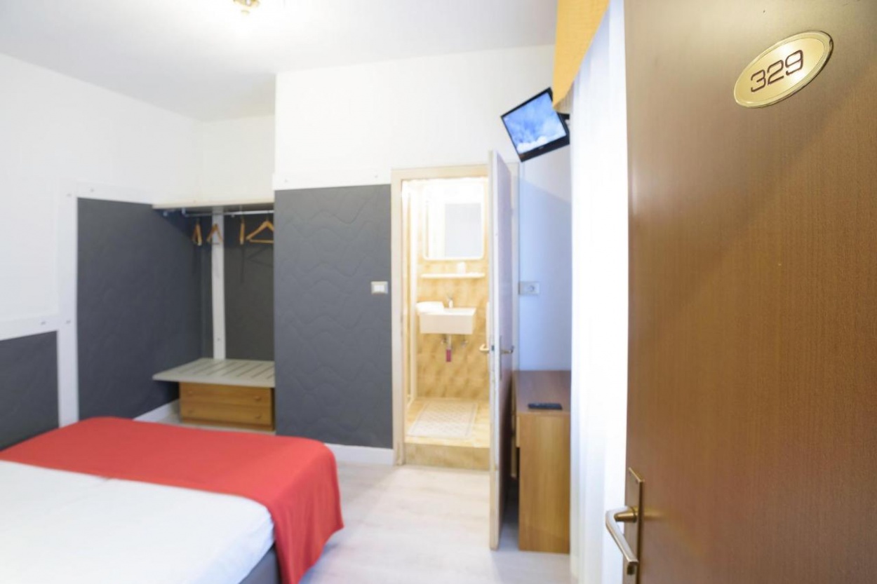  Gäste Fotoeinsendungen 