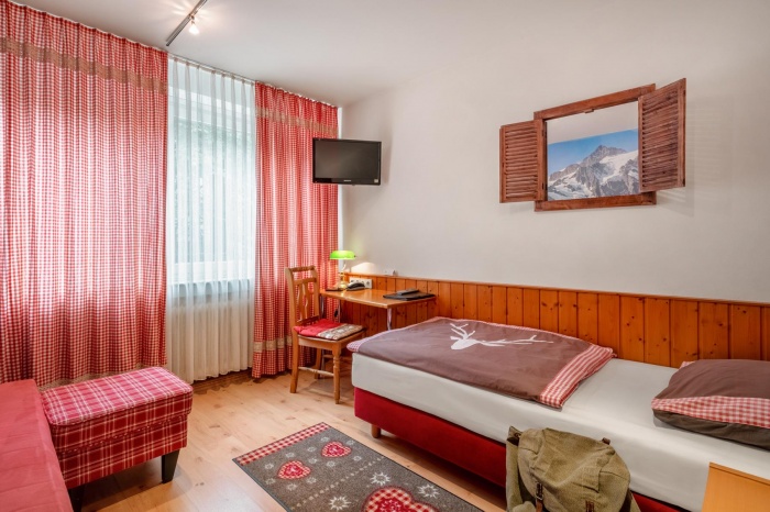  Our motorcyclist-friendly Hotel Arosa  