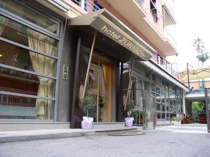 Motorrad Hotel Zurigo in Varazze (Sv)