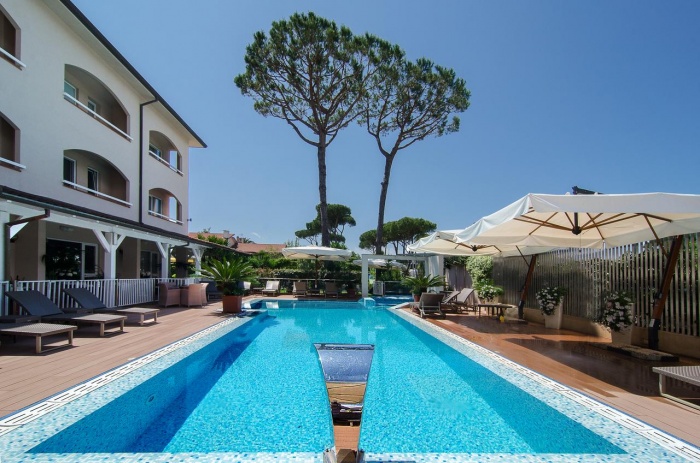  Our motorcyclist-friendly Hotel Eden  