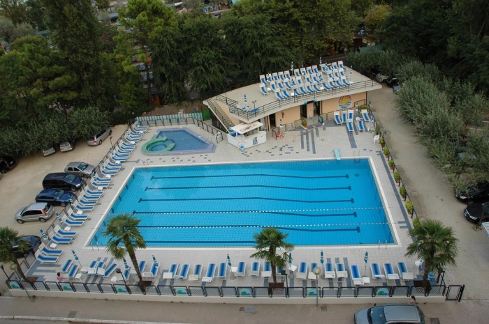 Familien- und Kinderfreundliches Hotel Beau Soleil in Zadina Pineta Cesenatico (Fc)