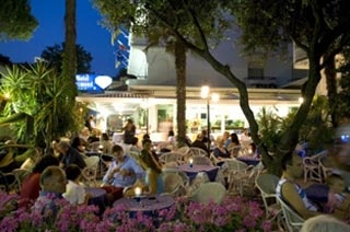  fahrradfahrerfreundliches Hotel Diamond in Riccione (RN) 