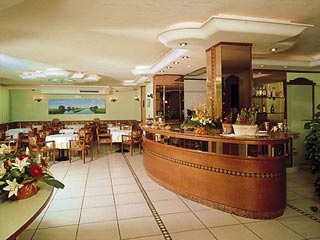  Club Hotel Smeraldo in Cesenatico (FC) 