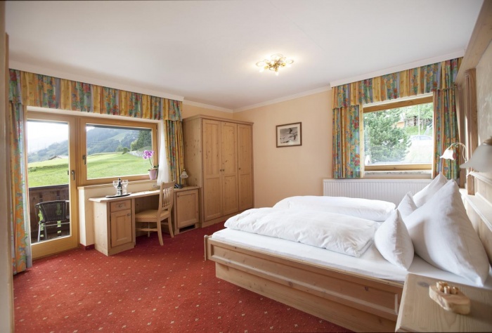 Motorrad Hotel Sonnbichl in St. Anton am Arlberg
