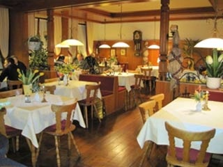  Our motorcyclist-friendly Hotel ALBANS Sonne  