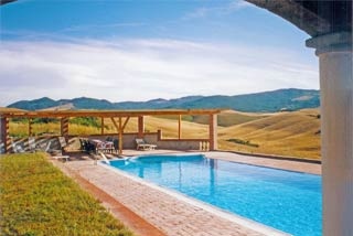  Our motorcyclist-friendly Albergo Poderino San Cristoforo  