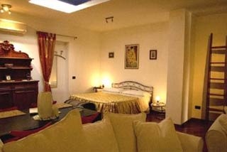  Our motorcyclist-friendly Tavernola Locanda di Campagna  