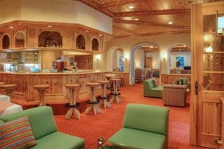  Our motorcyclist-friendly Sunstar Alpine Hotel Flims  