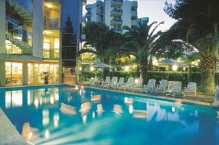 Familien- und Kinderfreundliches Hotel Doge in Alba Adriatica (TE)