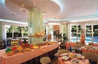  Our motorcyclist-friendly Hotel Doge  