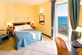 Biker Hotel Hotel Savoia in Alassio (SV)