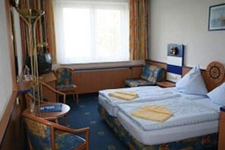  Familien Wellness Hotel Restaurant Seeklause in Seebad Trassenheide auf Usedom 