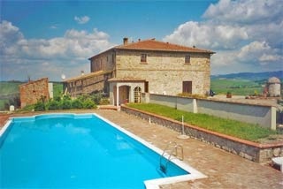 Cyclist Albergo Poderino San Cristoforo in Lajatico